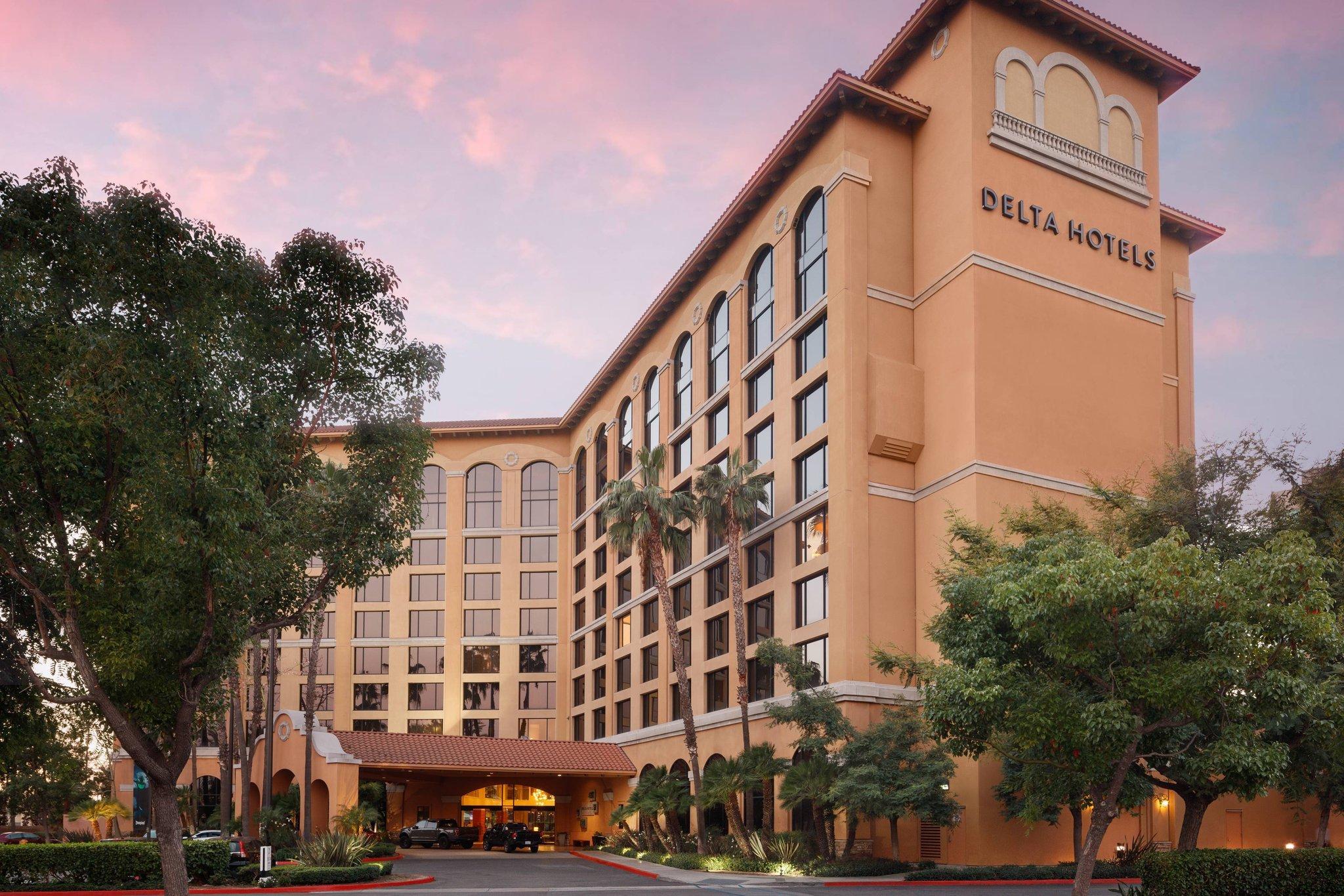 Delta Hotels By Marriott Anaheim Garden Grove Kültér fotó