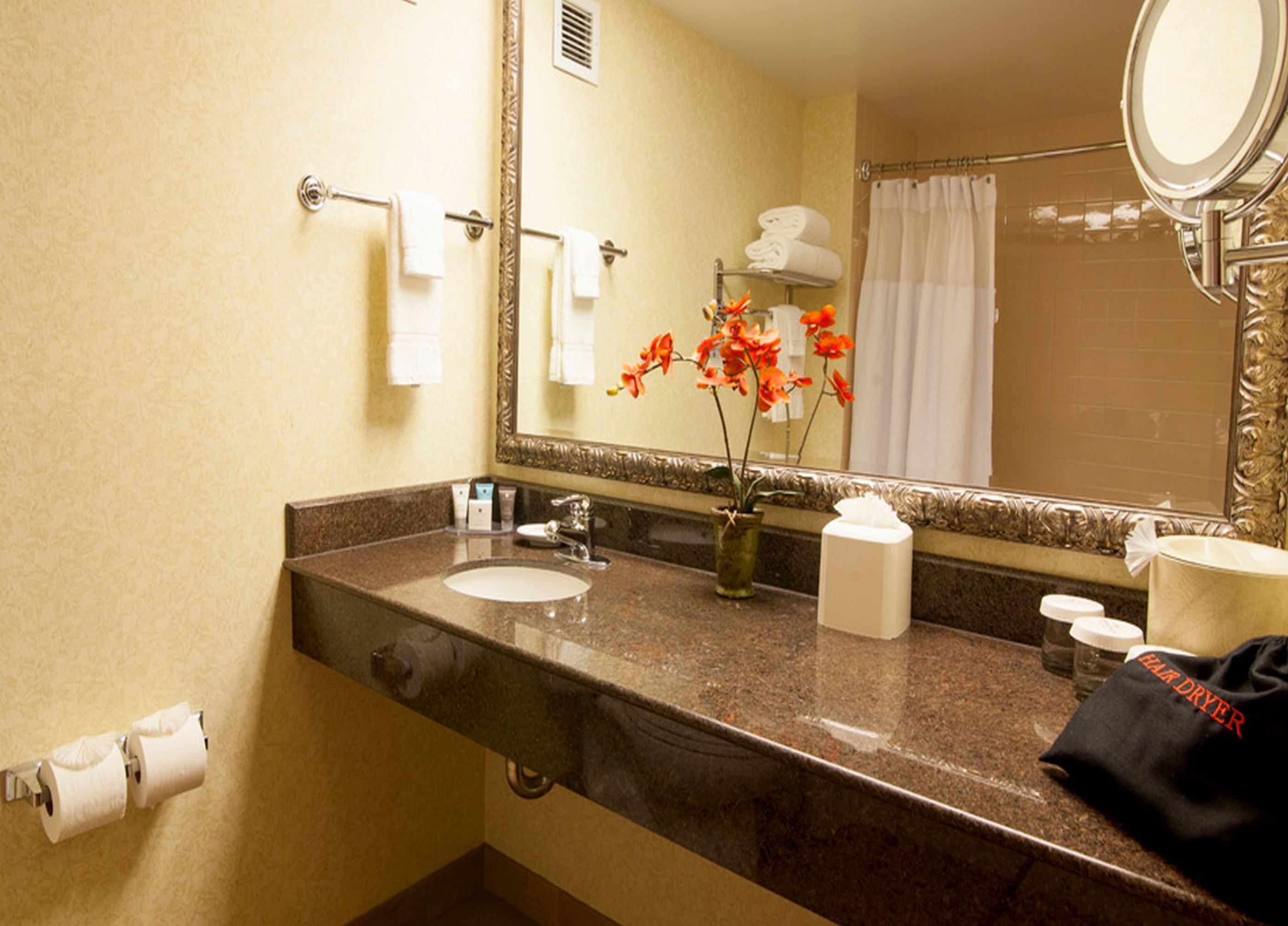 Delta Hotels By Marriott Anaheim Garden Grove Szoba fotó