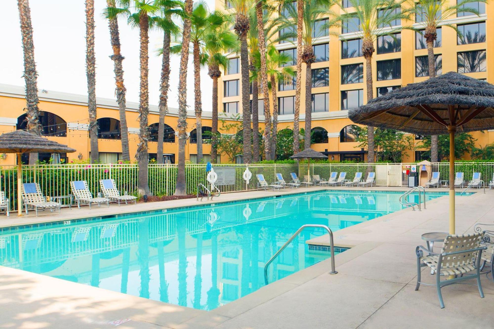 Delta Hotels By Marriott Anaheim Garden Grove Kültér fotó